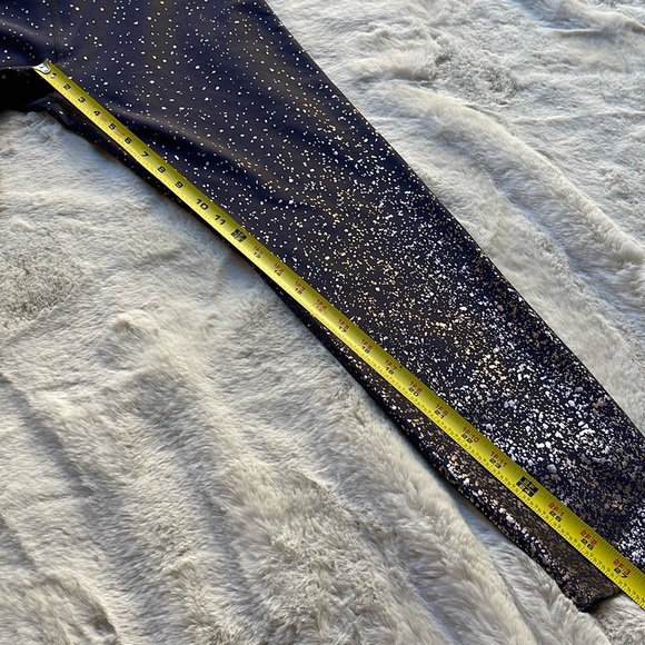 Peloton sparkle high waisted leggings - Picture 8 of 11